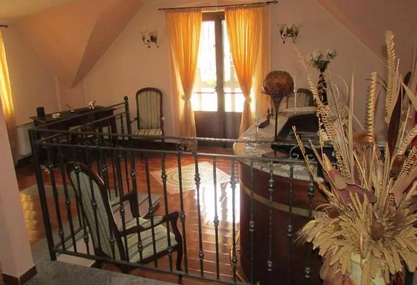 هتل Al Palazzetto Set Fair