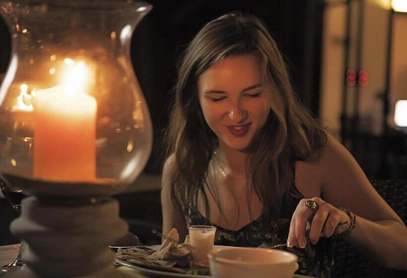 فندق Arika Villa