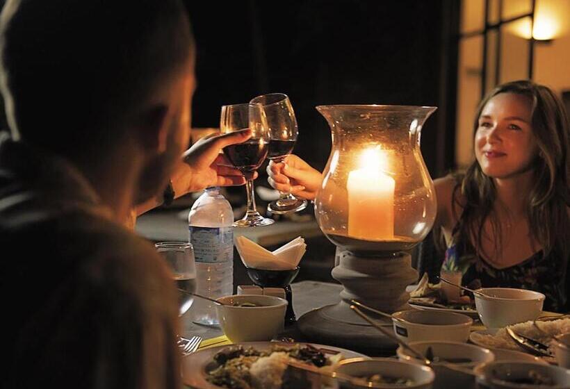 فندق Arika Villa