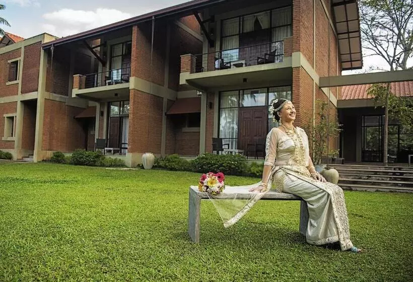 Отель Arika Villa