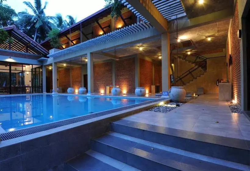 Отель Arika Villa