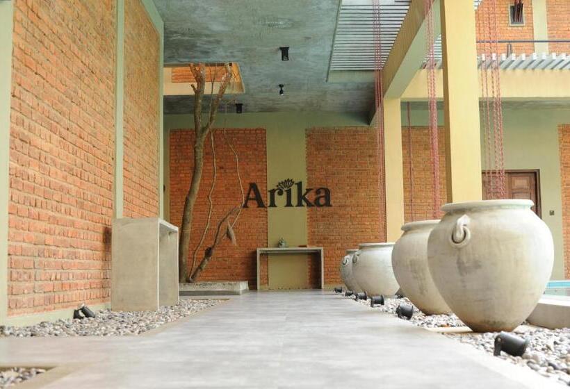 فندق Arika Villa