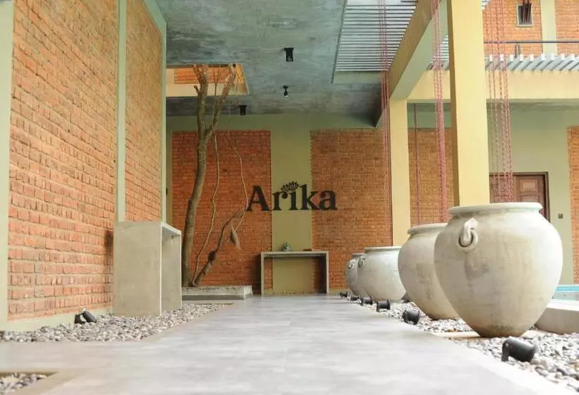 Отель Arika Villa