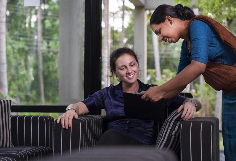 فندق Arika Villa