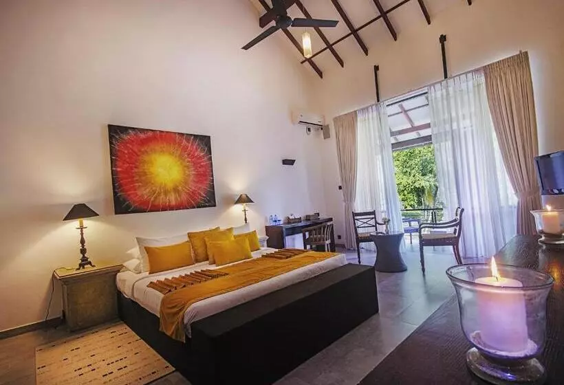 Отель Arika Villa