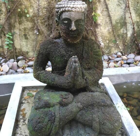 Отель Baan Andaman Sea Surf