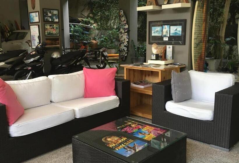 Отель Baan Andaman Sea Surf