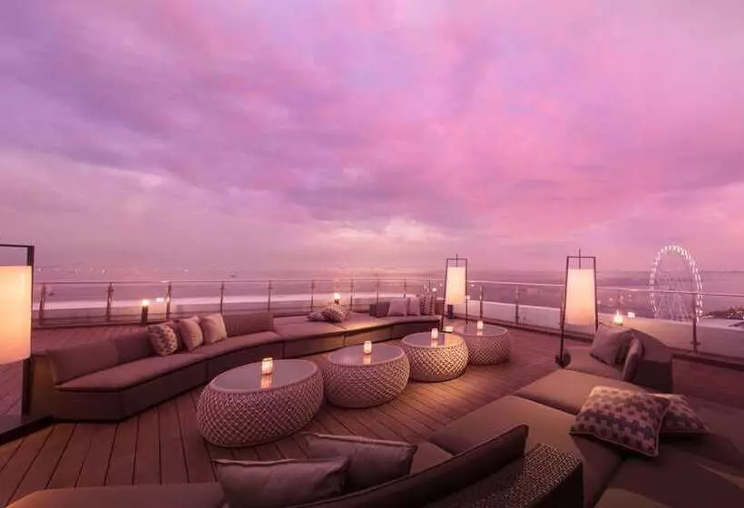 فندق Conrad Manila