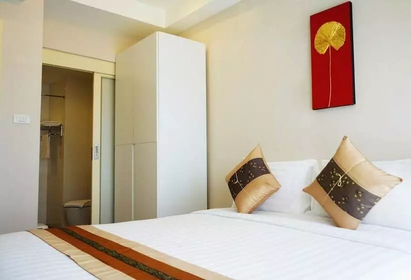 هتل De Richy Chiangmai