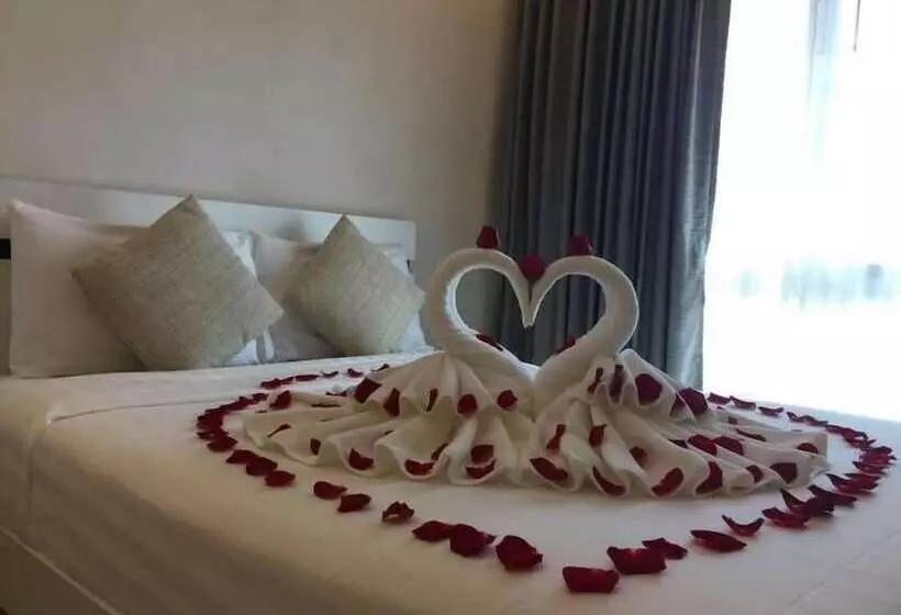 هتل De Richy Chiangmai