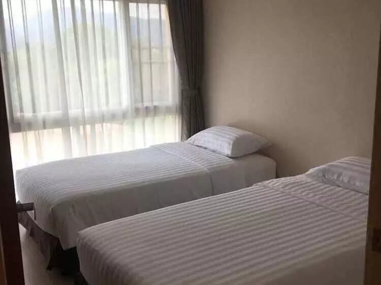 هتل De Richy Chiangmai