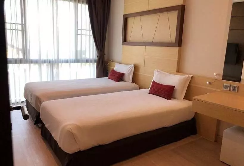 هتل De Richy Chiangmai