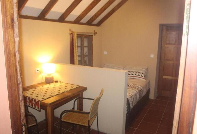 酒店 Devocean Eco Adventure Lodge