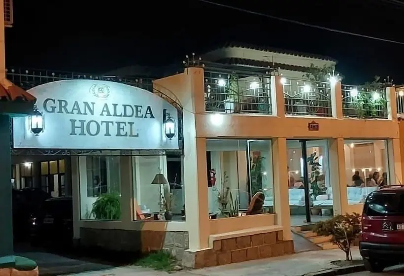 ホテル Gran Aldea