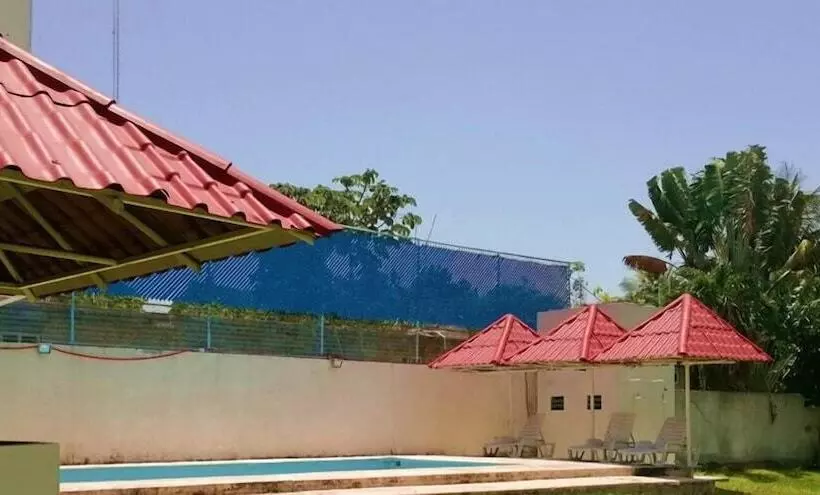 Hotel Laguna Encantada