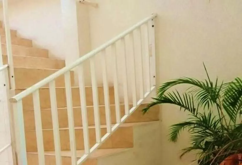 Hotel Laguna Encantada