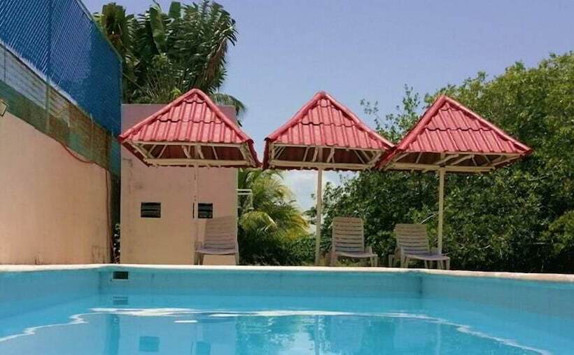 فندق Laguna Encantada