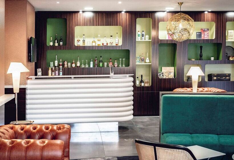 Отель Mercure Belfort Centre