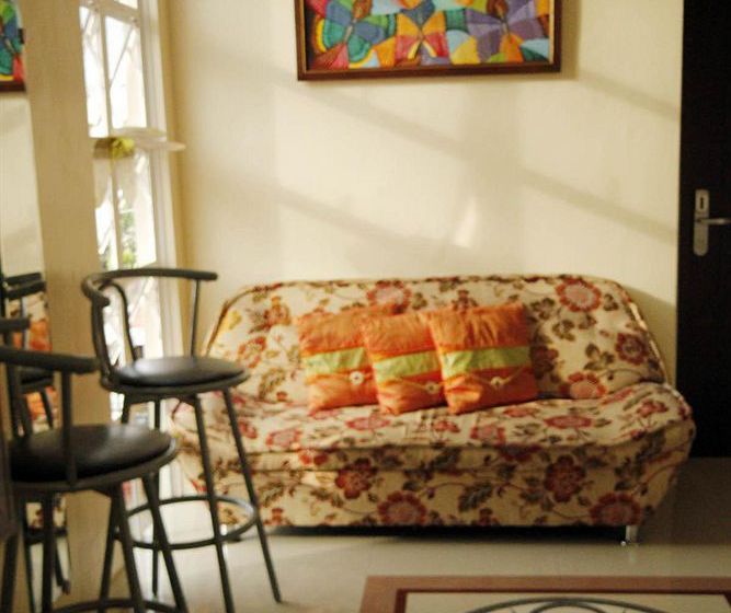 ホテル Piazza Luna Tower