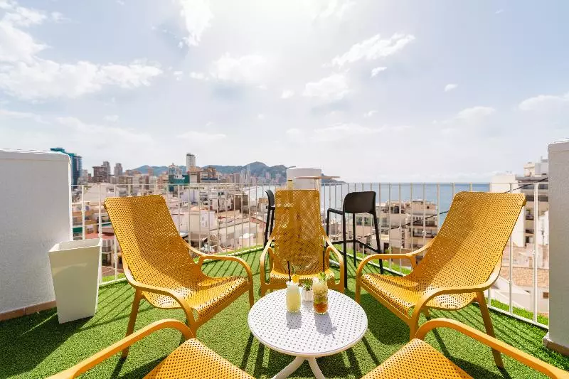 Hotel Queens Adults Only