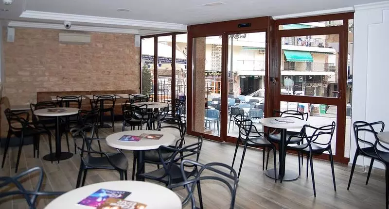 Hotel Queens Adults Only