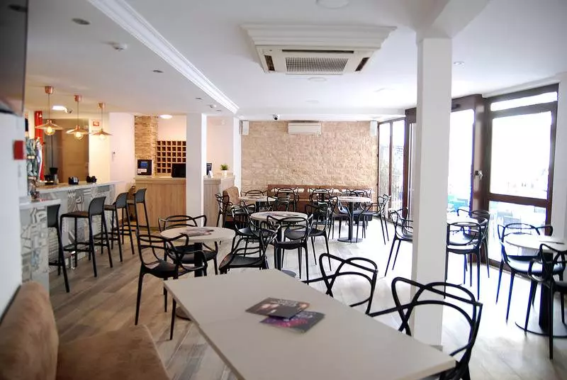 Hotel Queens Adults Only