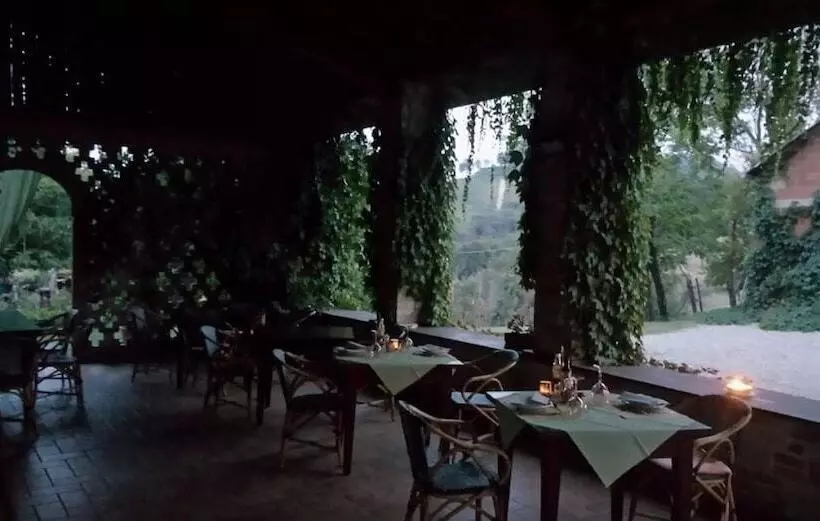 فندق ريفى Agriturismo Antica Torre