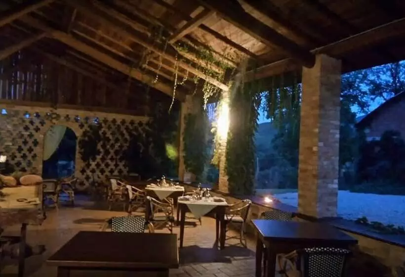 فندق ريفى Agriturismo Antica Torre