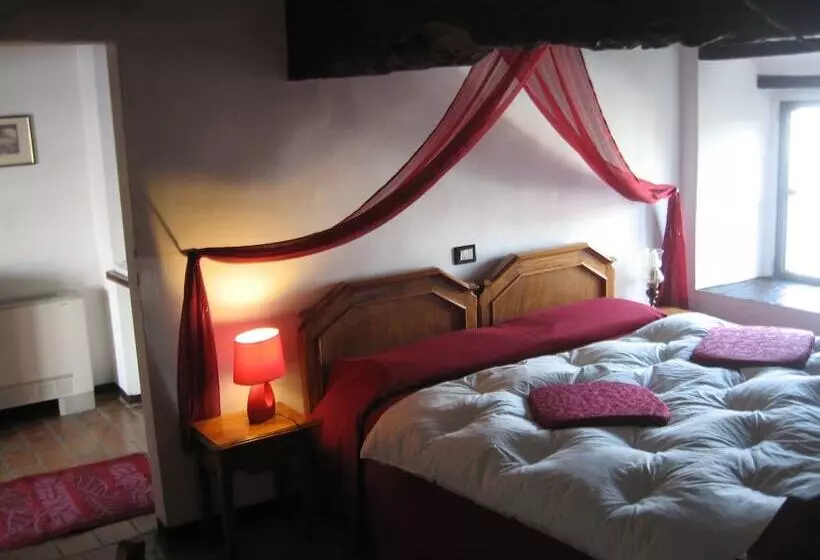 فندق ريفى Agriturismo Antica Torre