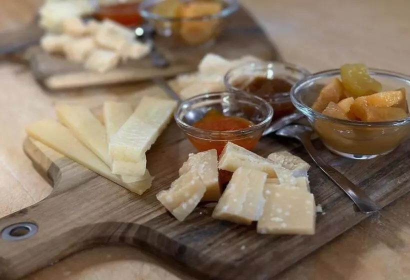 فندق ريفى Agriturismo Antica Torre