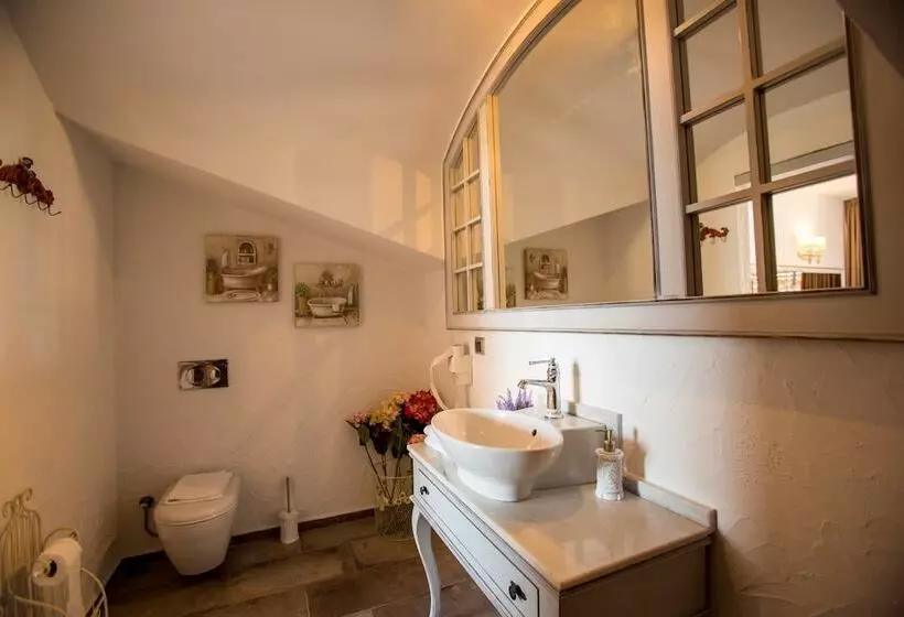 Hotel S3 Orange Exclusive