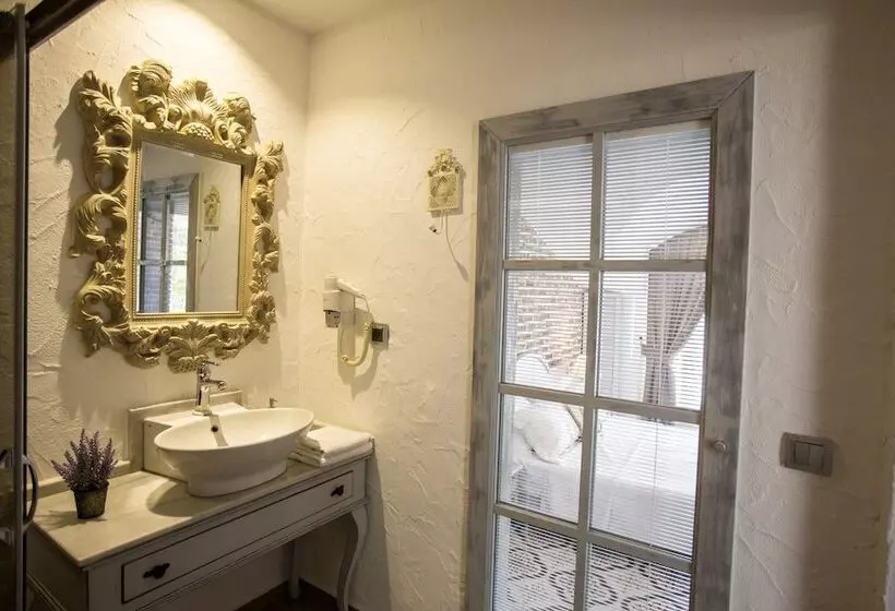 Hotel S3 Orange Exclusive