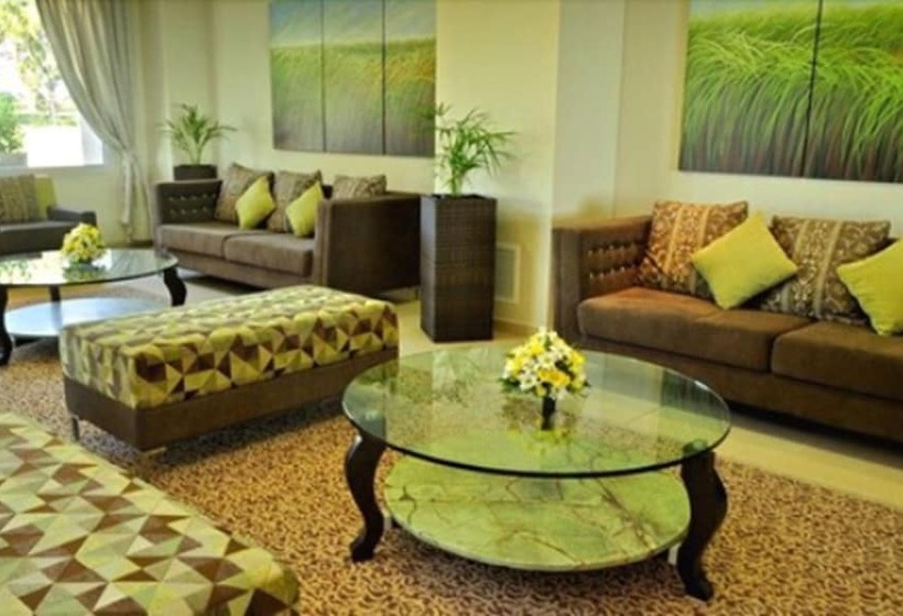 Howard Johnson Hotel Piedras Moras