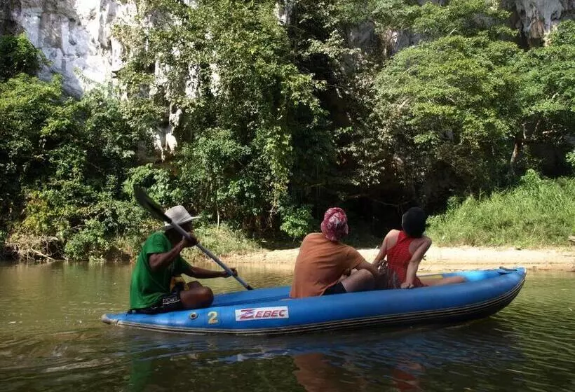 Khaosok Palmview Resort