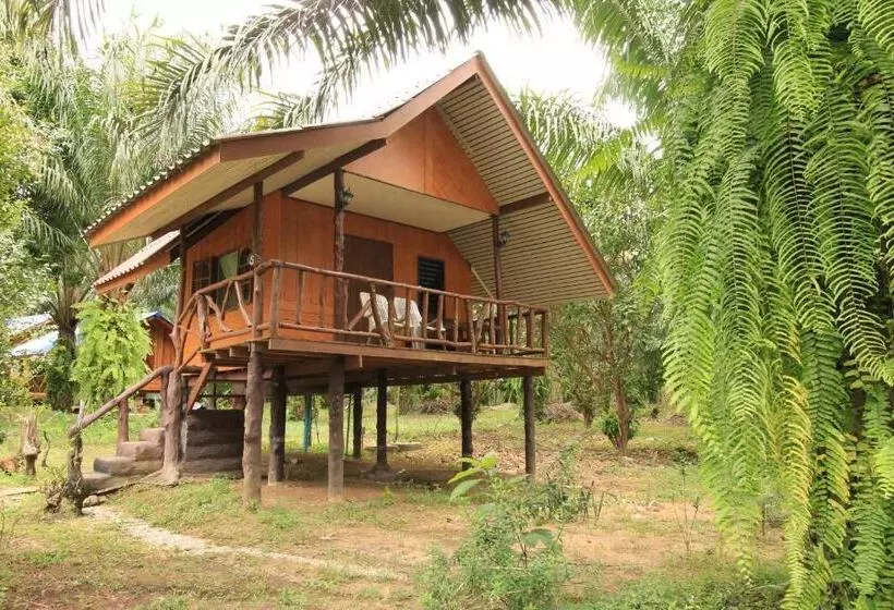 Khaosok Palmview Resort