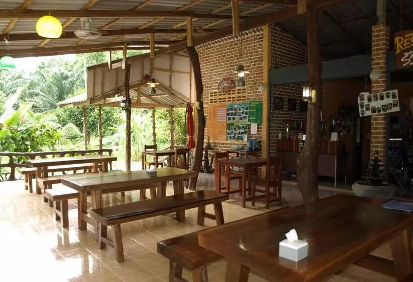 Khaosok Palmview Resort