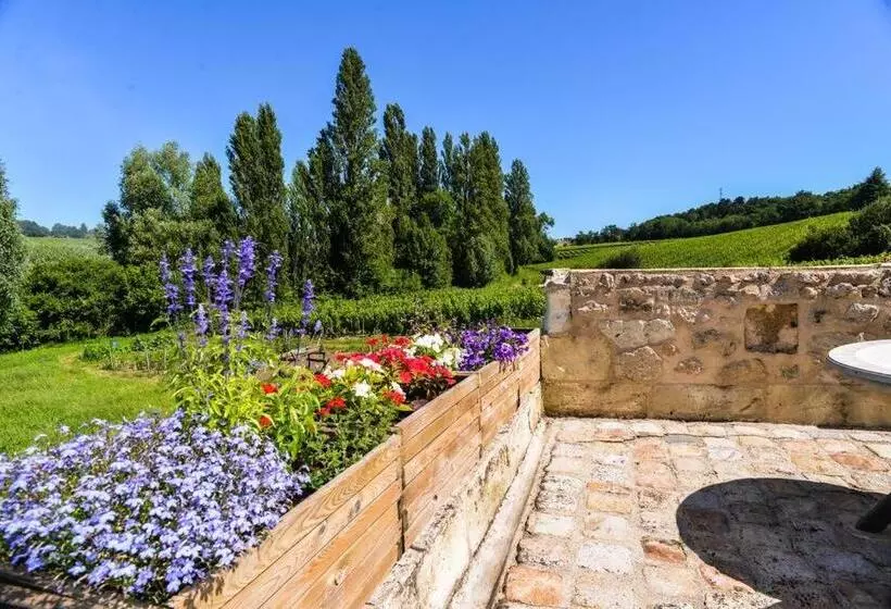 پانسیون La Closerie De Fronsac