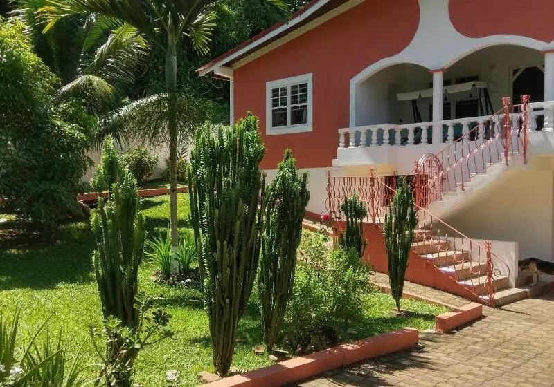 پانسیون Polish Princess Guest House