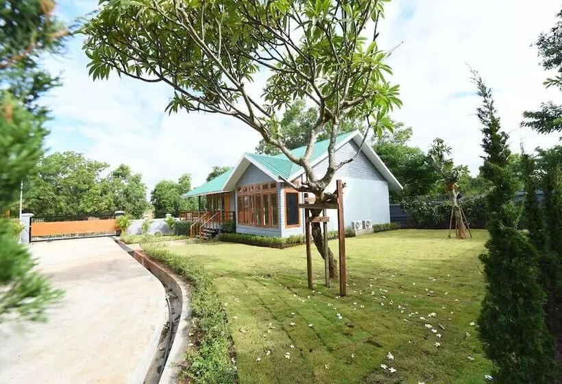 استراحتگاه Keinnara Loikaw