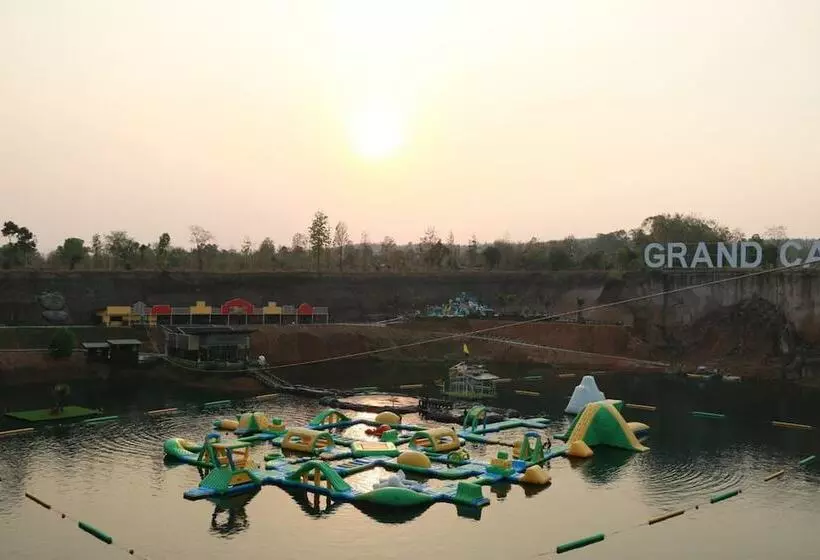 Resort Ratchapruek Lanna Boutique