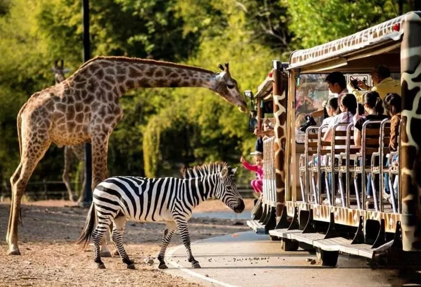 Resort Ratchapruek Lanna Boutique