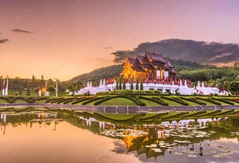 Resort Ratchapruek Lanna Boutique