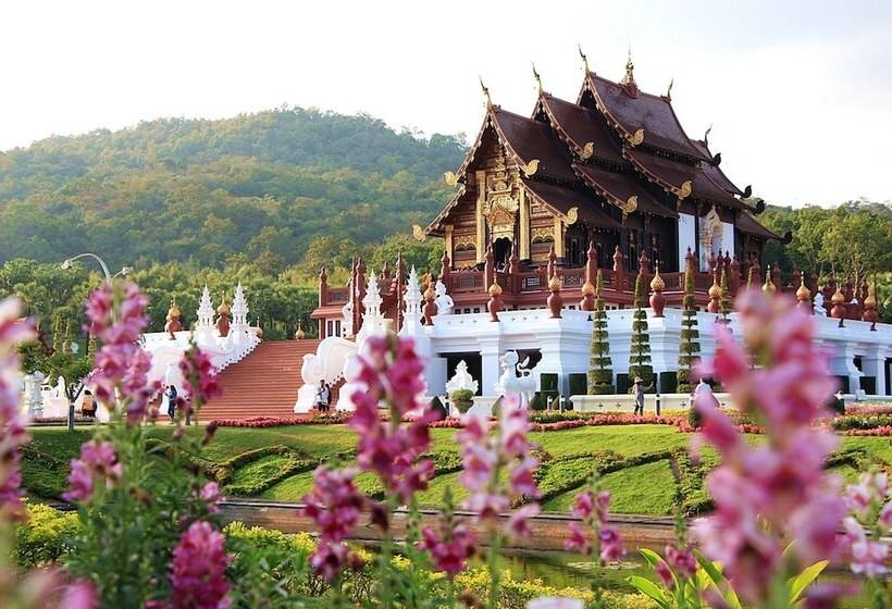 אתר נופש Ratchapruek Lanna Boutique