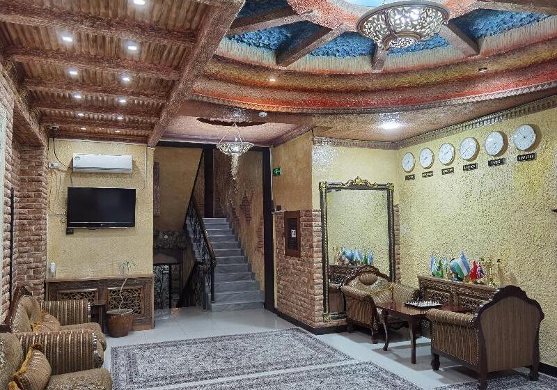 ホテル Golubie Kupala