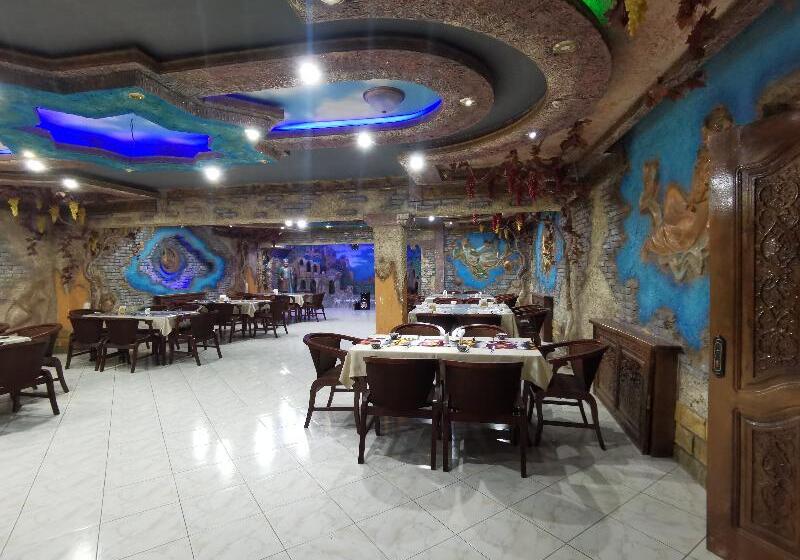 ホテル Golubie Kupala