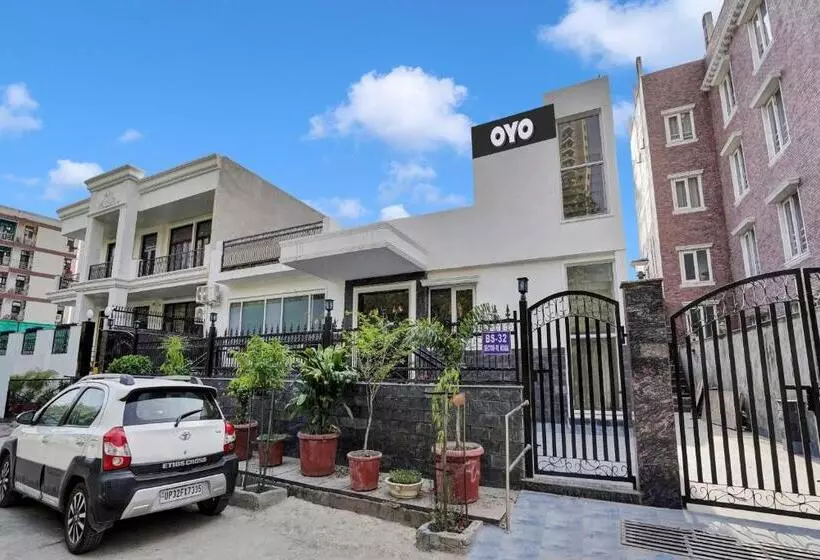Hotelli Oyo Flagship 81084 Radiant Stay