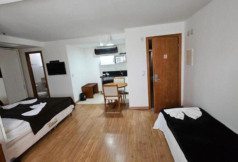 Flat Salvador Business Corporation