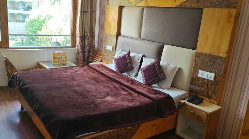 Royal Regency   In City Center