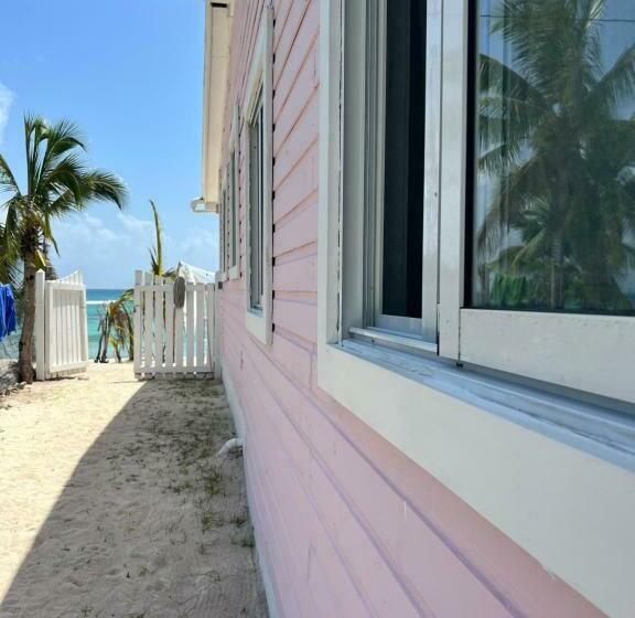 تختخواب و صبحانه Casa Rosada Rooms Available For Rent