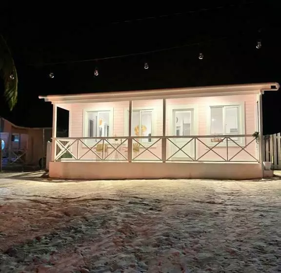 ベッドアンドブレックファースト Casa Rosada Rooms Available For Rent